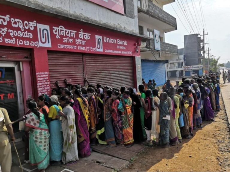 Social distancing ditched in scramble for ‘Jan Dhan’ cash