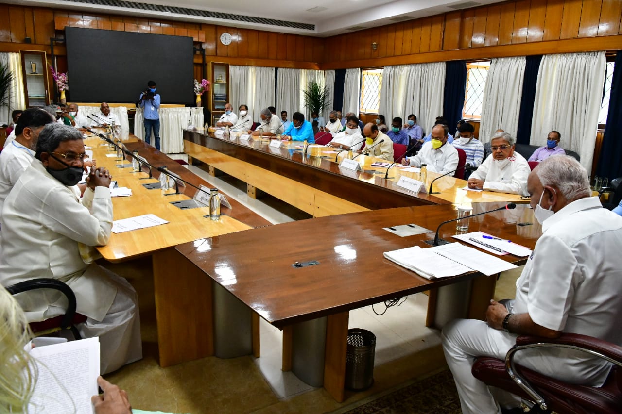 4b939402-e020-4e4d-9e5c-5d4cfa723405