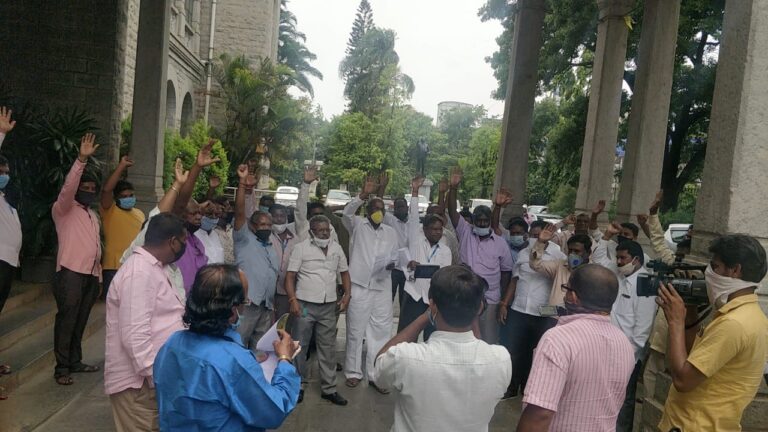 PKs ‘support’ BBMP chief over graft charge