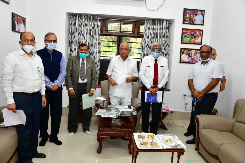Keep stressing social distancing, say experts 2