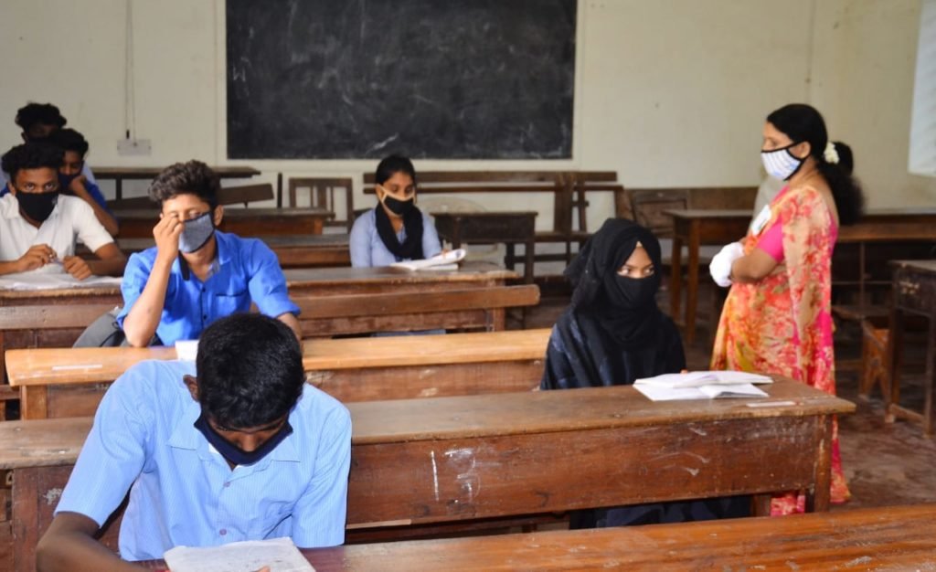 SSLC student tests positive in Hassan 2