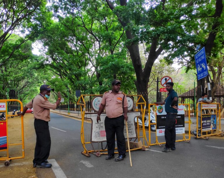 DULT bats for motor vehicle-free Cubbon Park