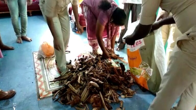 Trio held for transporting marijuana to Bengaluru