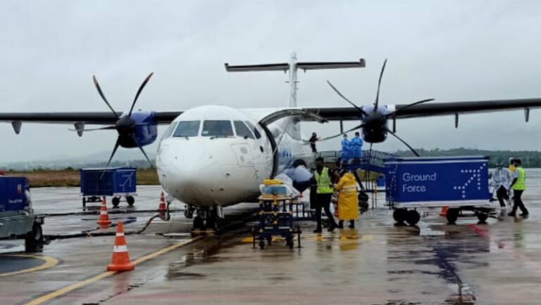 Hubbali: Indigo flight MP Anantkumar Hegde