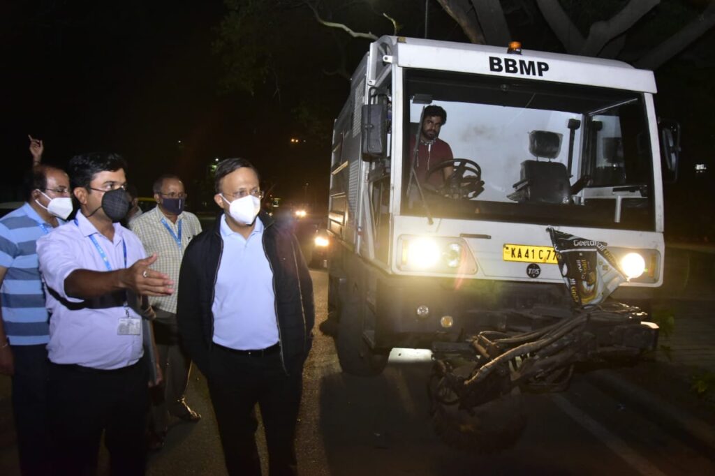 BBMP administrator, IAS officer Gaurav Gupta inspecting street sweeping