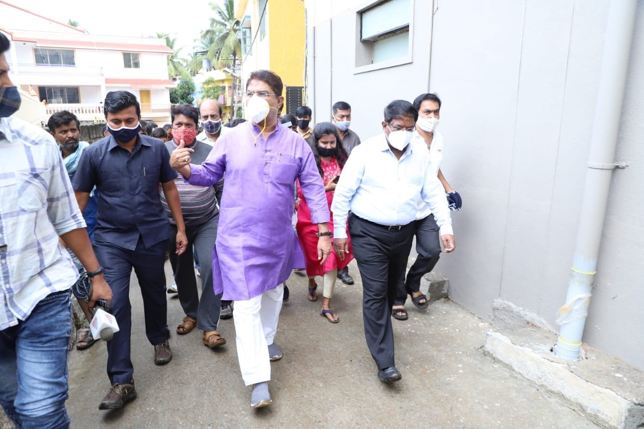 Hosakerehalli swims under 125 mm of Friday rain 5