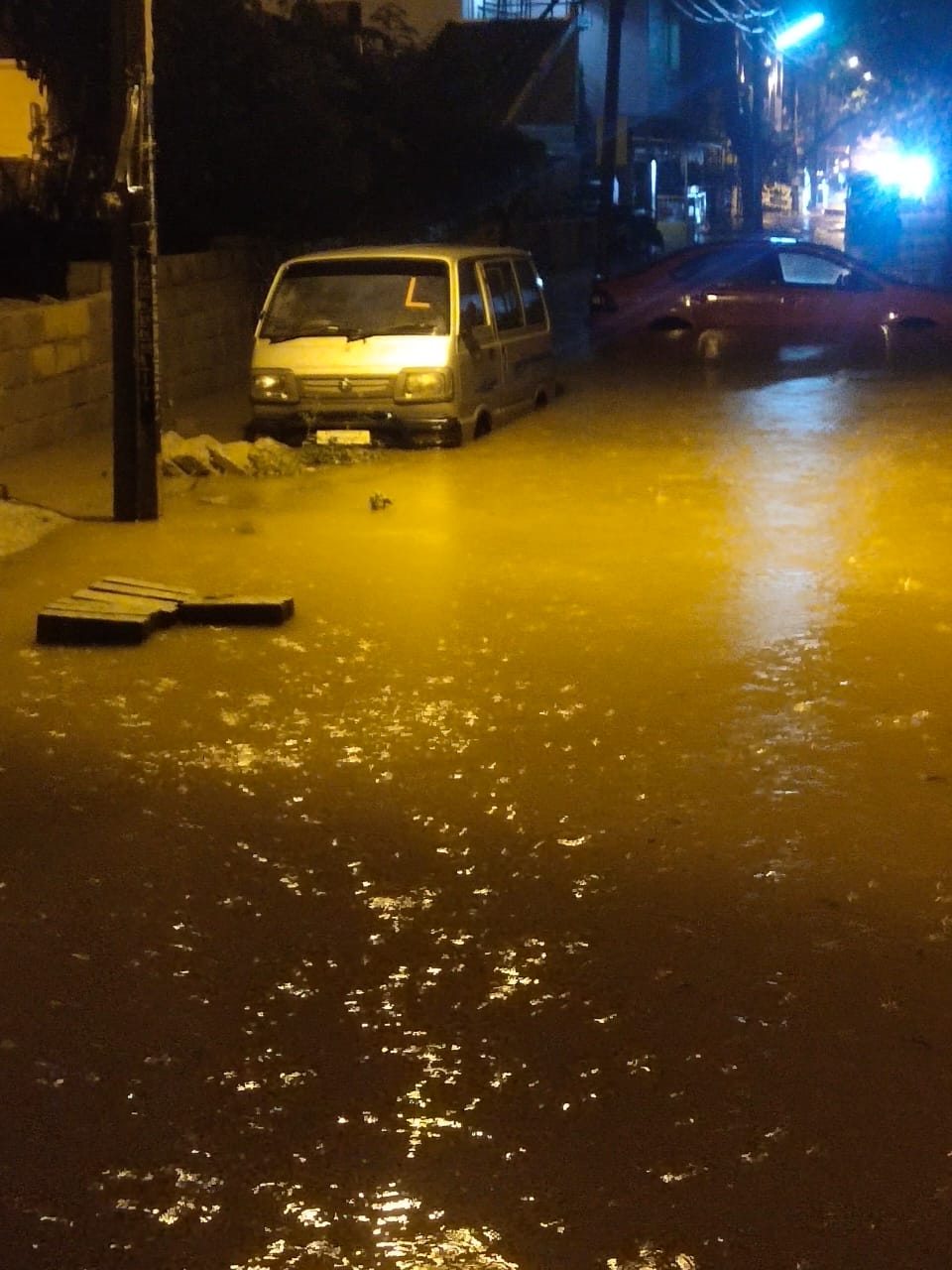 Bengaluru under ankle-deep water from 75 mm overnight rains