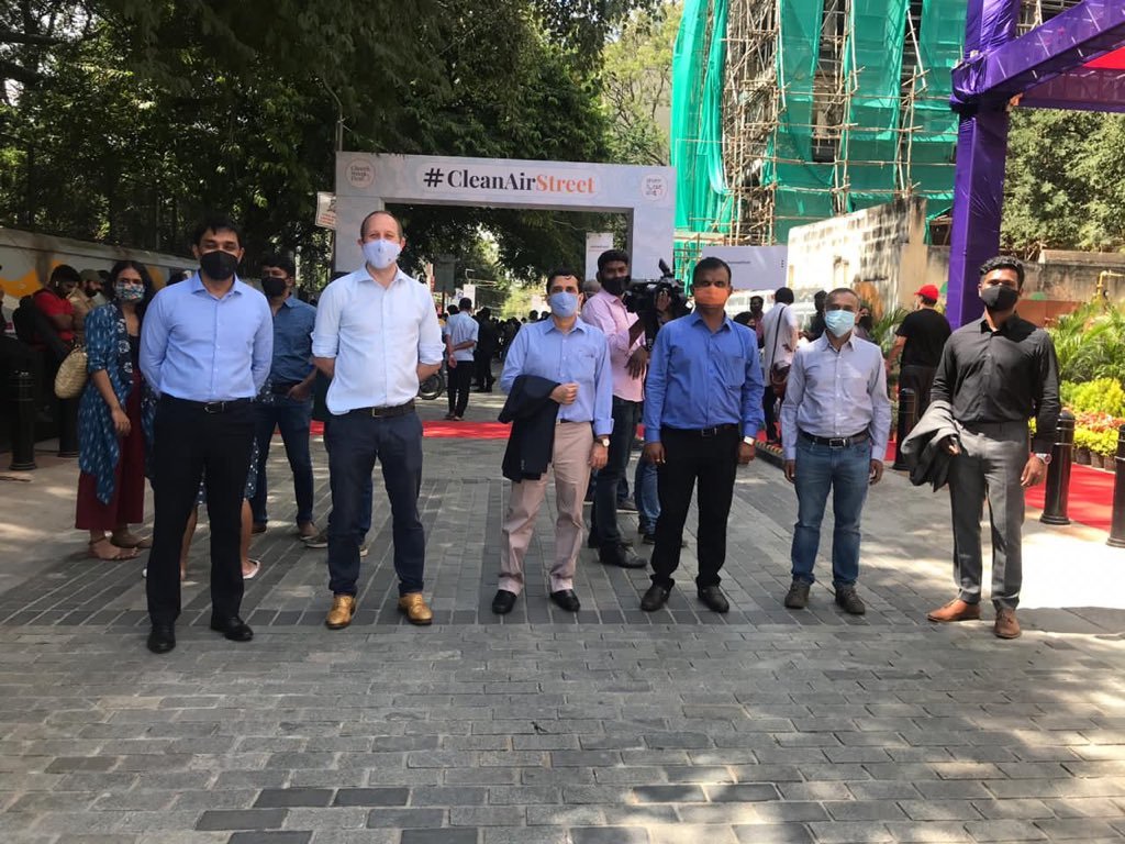 Church Street turns weekend bliss for walkers 3