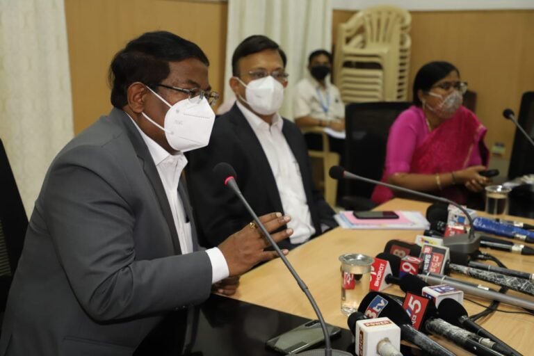 BBMP goes transparent… but not completely