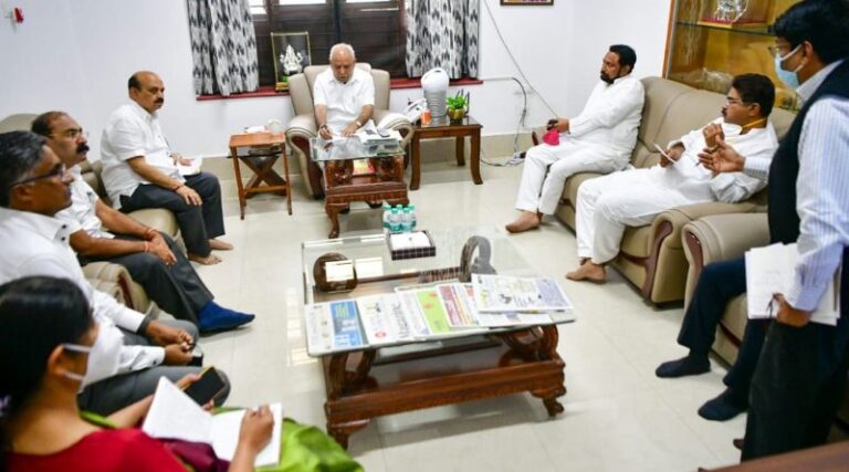 CM appeals to KSRTC staff to call off strike