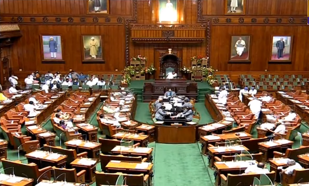 Karnataka to face revenue deficit this year: Siddaramaiah 2