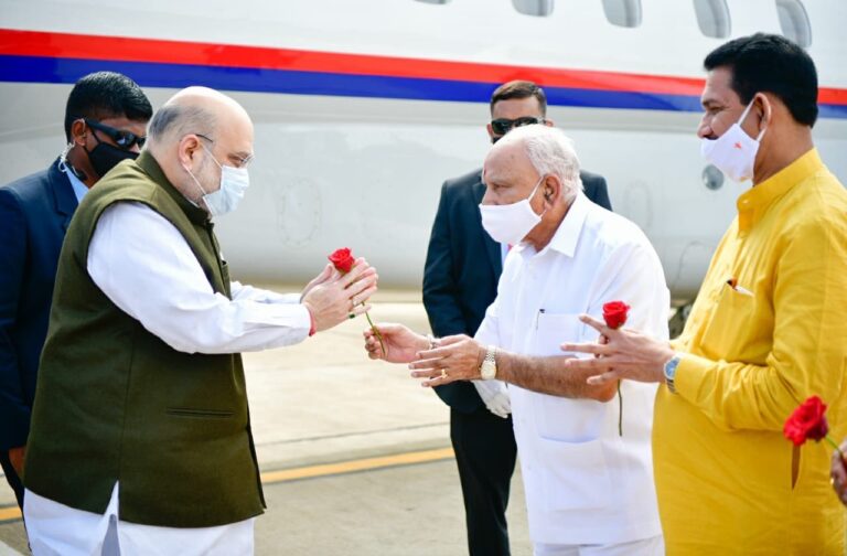 Amit Shah was welcomed by CM and Nalin Kumar Kateel
