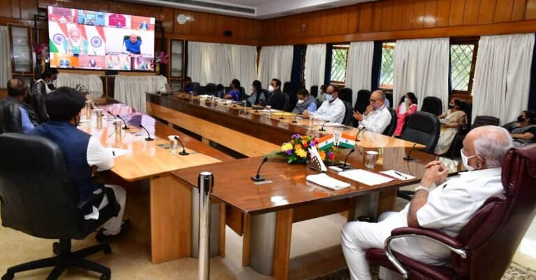 16 lakh frontline workers in Karnataka to get COVID vaccine in first phase: CM