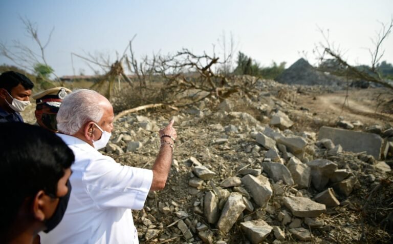 Govt orders probe by Revenue Commissioner into Shivamogga blast; Cong stages walkout
