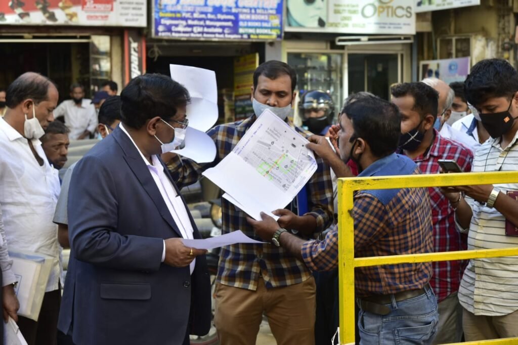 BBMP chief promises new-look Avenue Road in 10 months 3