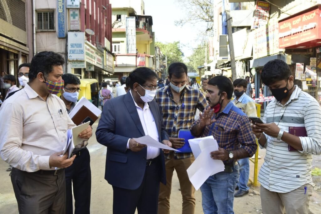 BBMP chief promises new-look Avenue Road in 10 months 4