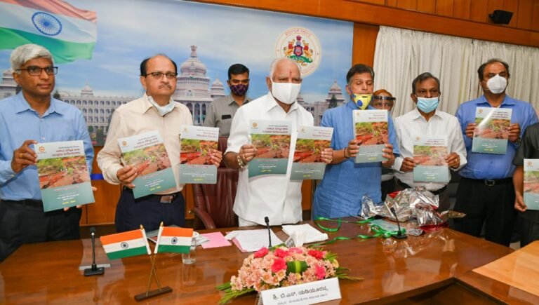Expert Committee on Landslides Submits Final Report to Karnataka CM