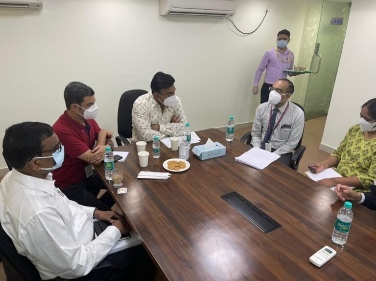 Sudhkar holding meeting with manipal hopsital