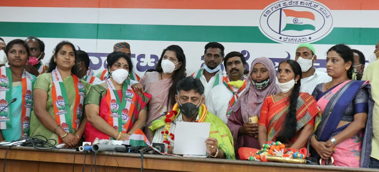 Congress party do not want groupism and party spoilers DK Shivakumar Hassan district workers