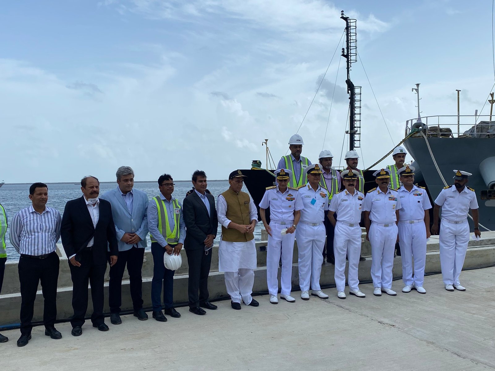 Raksha Mantri Rajnath Singh reviews development works at Karwar Naval Base under ‘Project Seabird’3