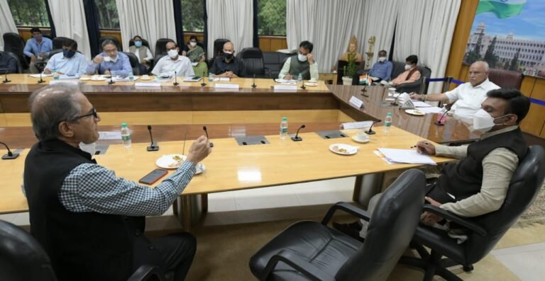 Task force on preparation for COVID-19 third wave to submit report to Karnataka govt in a week1