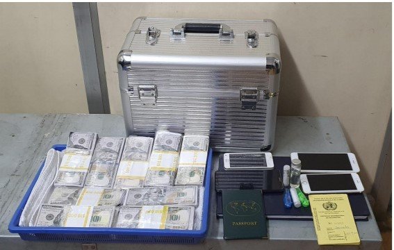 2 foreigners nabbed for running fake dollar racket in Bengaluru 2
