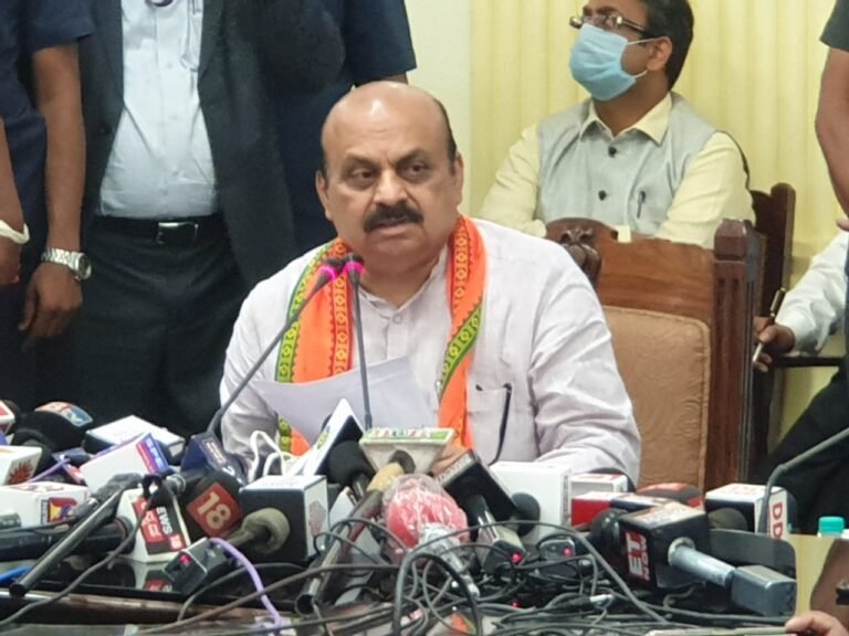 New Karnataka CM pushes for transparent, efficient administration