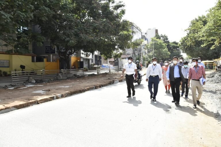 Speed up white-topping of Sanjay Nagar road: BBMP chief