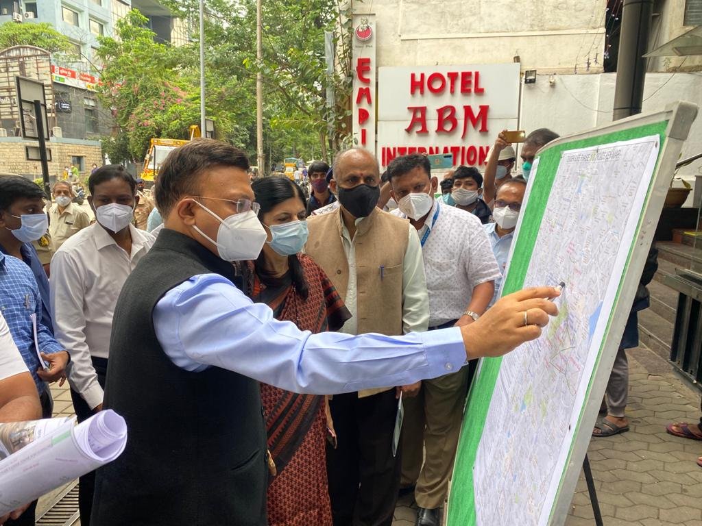 Karnataka's additional chief secretary Vandita Sharma, BBMP chief commissioner Gaurav Gupta and Administrator Rakesh Singh inspected White Topping, TenderSure, smart city road works on July 22 prior to Chief Minister BS Yediyurappa's city's tour scheduled on July 23.