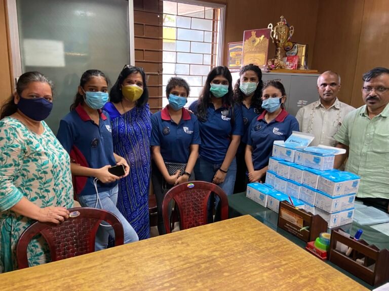 Vidyashilp Student-run Tavasya Foundation donates masks to government school students appearing for 10th board exams
