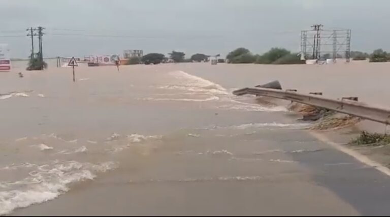 National Highway No 4 near Kolhapur in Maharashtra