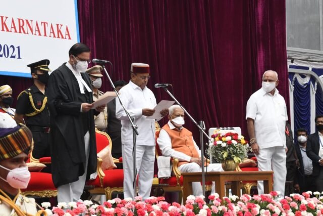 Thaawarchand Gehlot takes oath as 19th Governor of Karnataka1