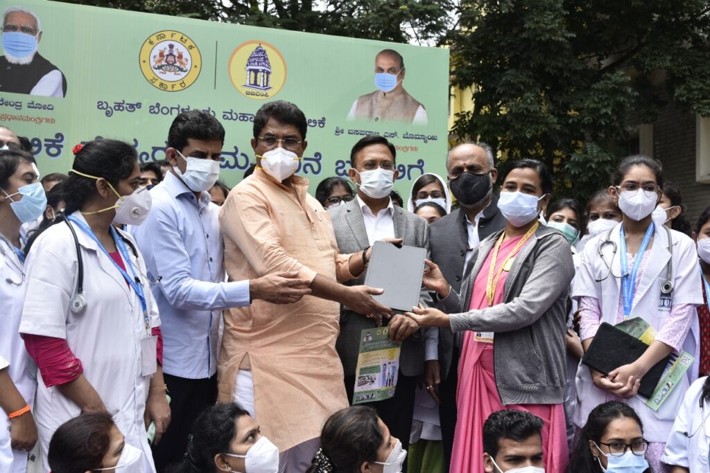 House-to-house health check- up by BBMP doctors begins in Bengaluru