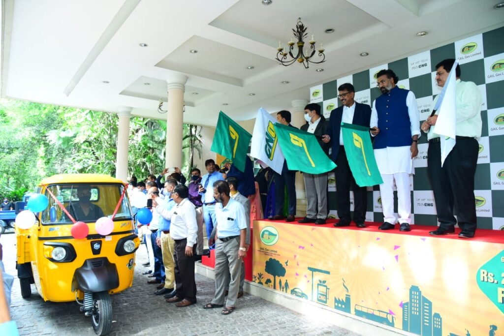 GAIL Gas Limited offers unique customer benefits to CNG vehicle owners in Bengaluru
