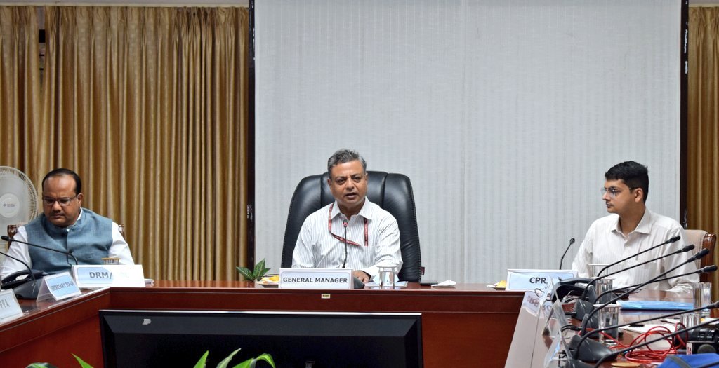 Centre okays productivity-linked bonus for railway employees