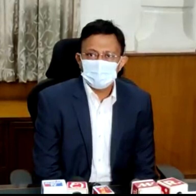 BBMP warns citizens against laxity after 2 test positive for Covid variant