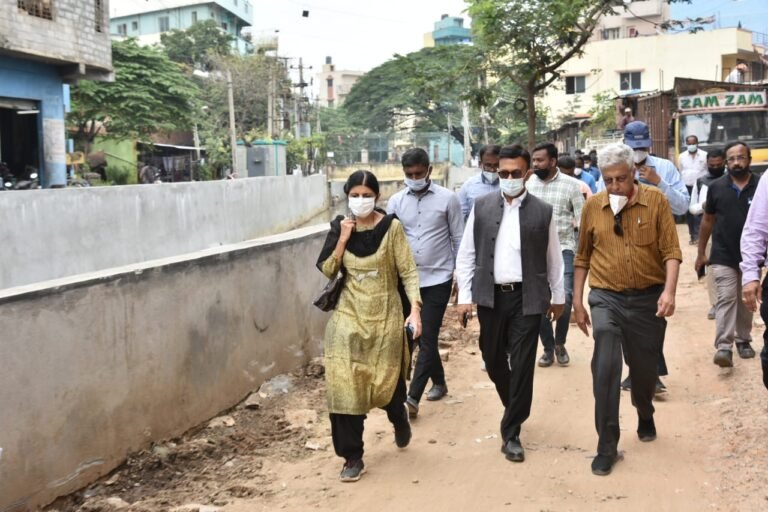Karnataka ACS and BBMP chief review work on Koramangala waterway