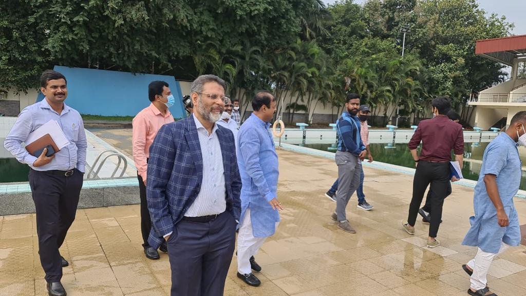 Karnataka Minister Dr. KC Narayana Gowda visits Jain campuses to witness preparations for Khelo India University Games 2021