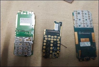 MVJCE students devise method to extract gold, other metals from printed circuit boards of old mobile phones