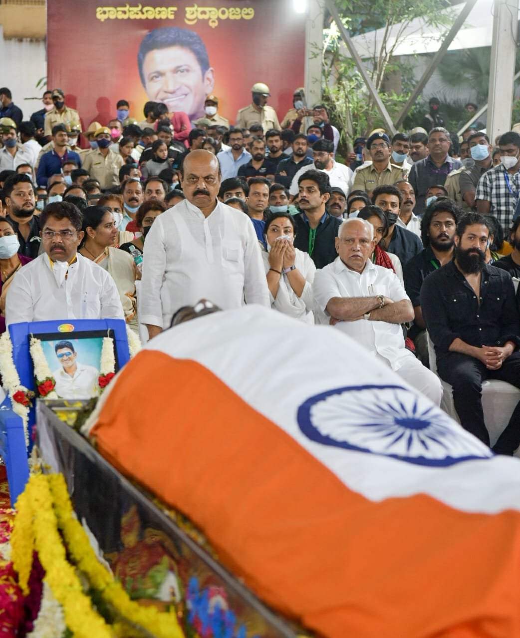 Puneeth Rajkumar laid to rest with full state honours 3
