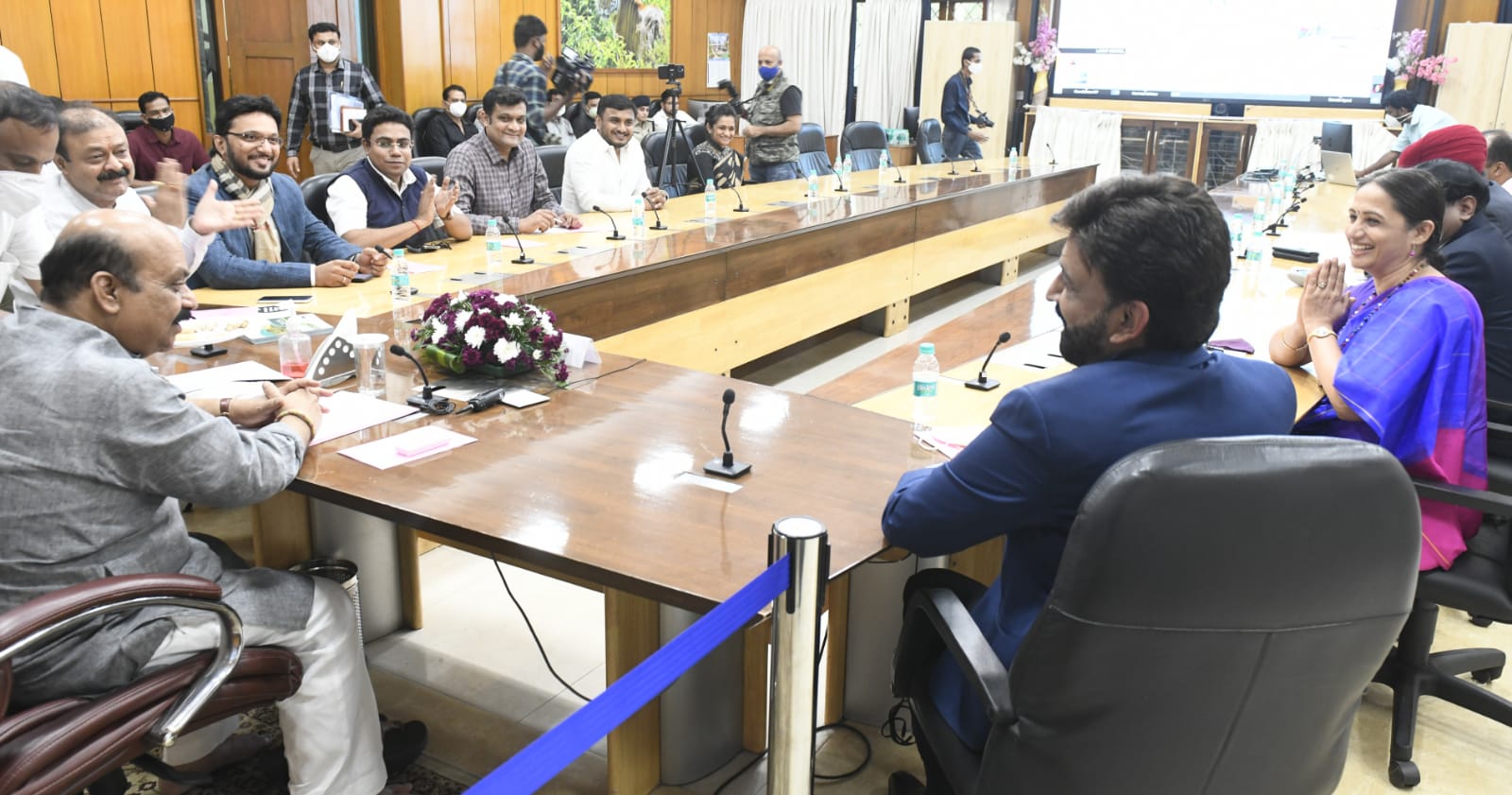 Go all-out against cyber criminals, Karnataka CM tells cops
