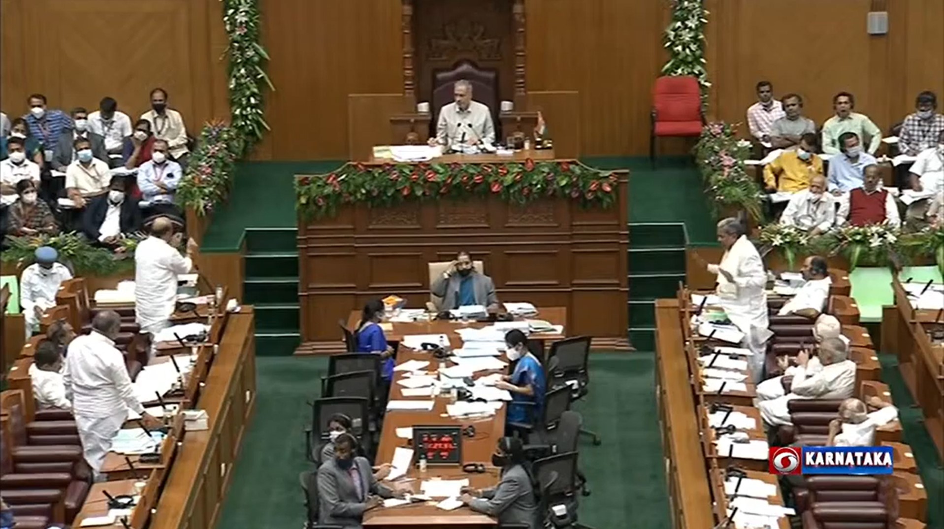 Siddaramaiah and Bommai.jpg in Belgaum Assembly.jpg