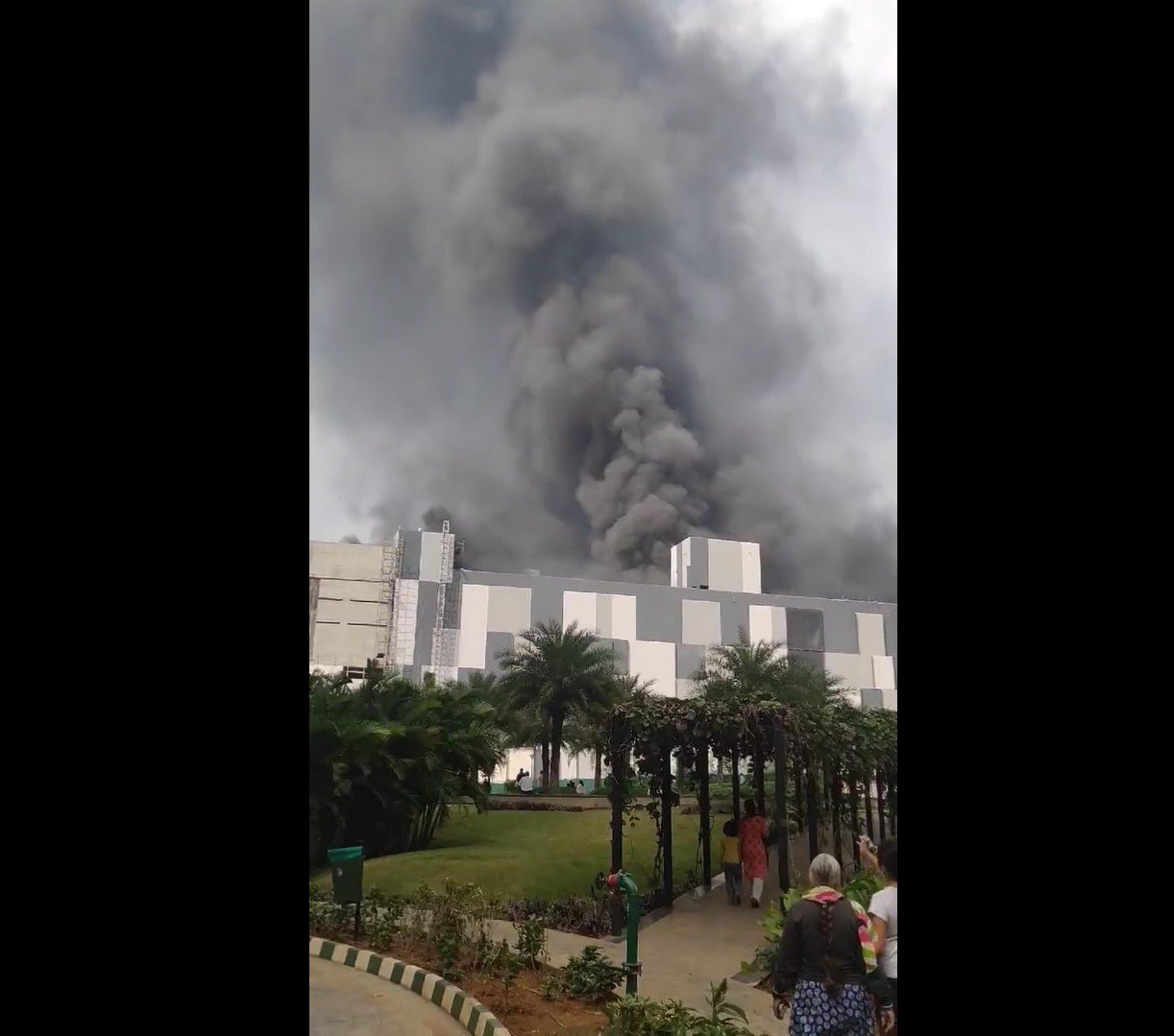 Panic as Bengaluru building catches fire, but no casualties;Prestige Falcon City.
