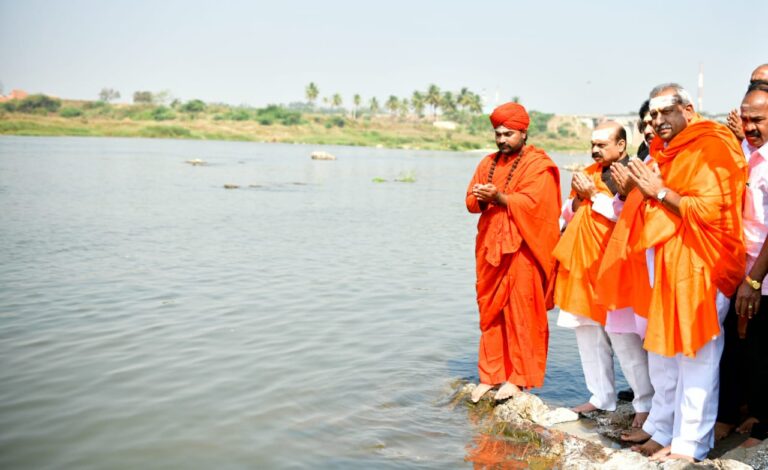 Karnataka CM announces Tungabhadra 'arati' on the lines of Ganga 'arati'