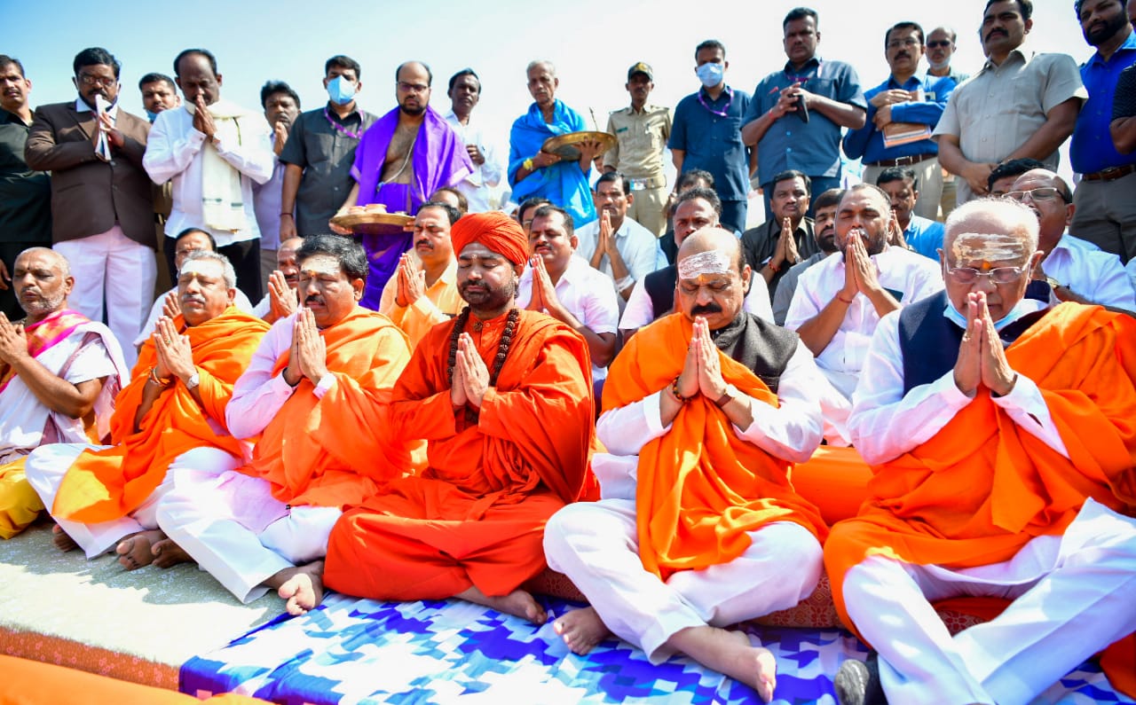 Karnataka CM announces Tungabhadra 'arati' on the lines of Ganga 'arati'