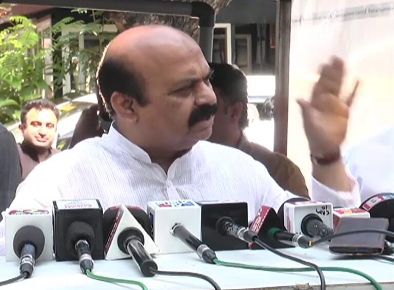 Contractor's death: Karnataka CM rejects interference in inquiry