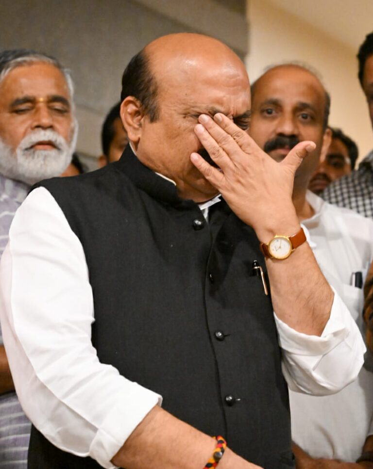 Karnataka CM in tears after watching '777 Charlie' movie