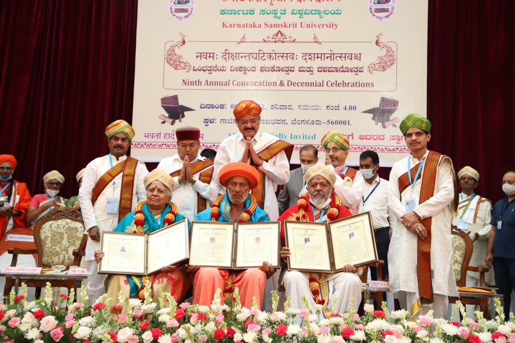 Need mass movement to revive Sanskrit-learning Vice-President