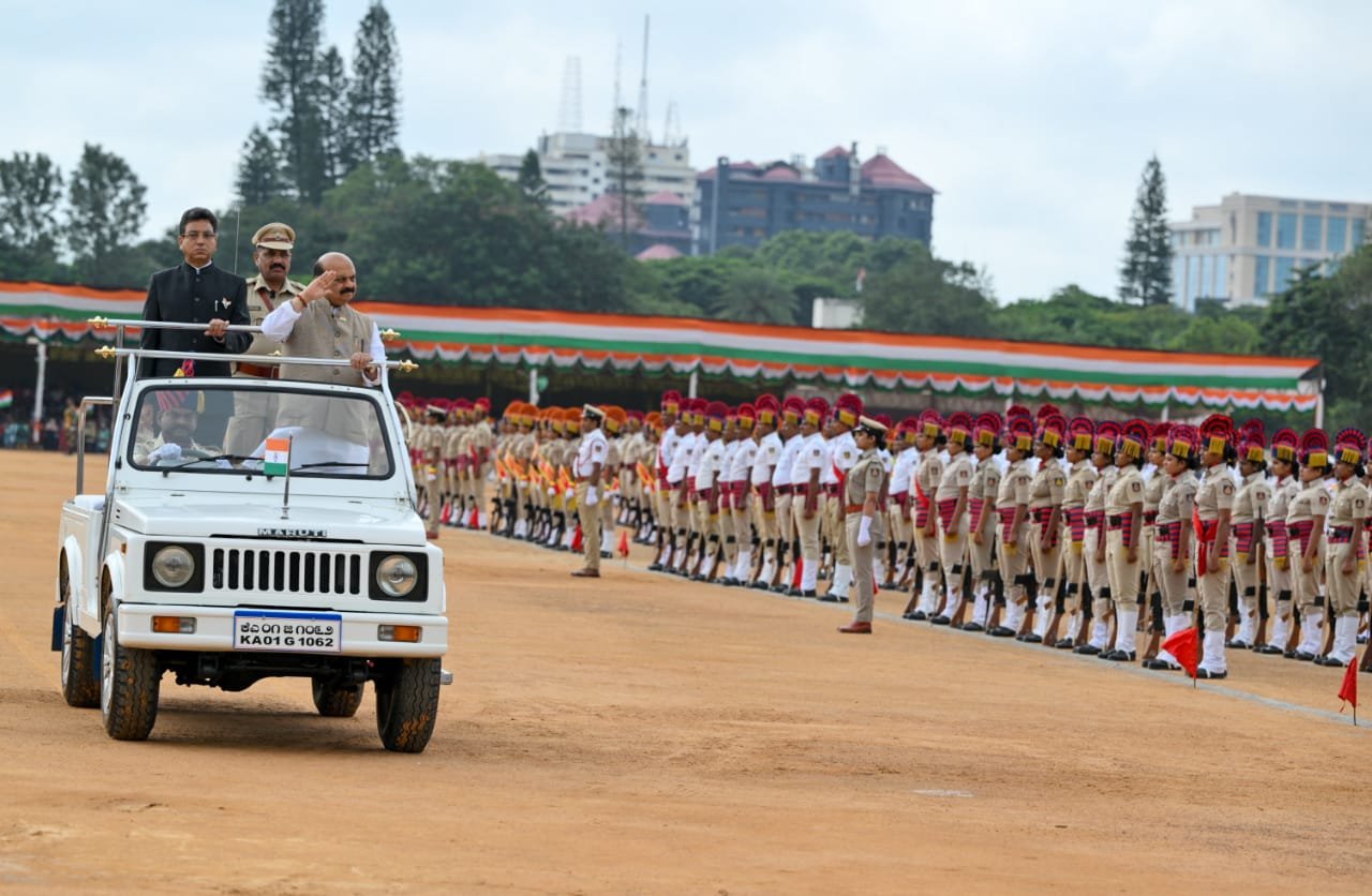 I-Day: Karnataka CM announces new schemes on sanitation, nutrition, farm labour and soldiers' welfare 3 I-Day Karnataka CM announces new schemes on sanitation, nutrition, farm labour and soldiers' welfare
