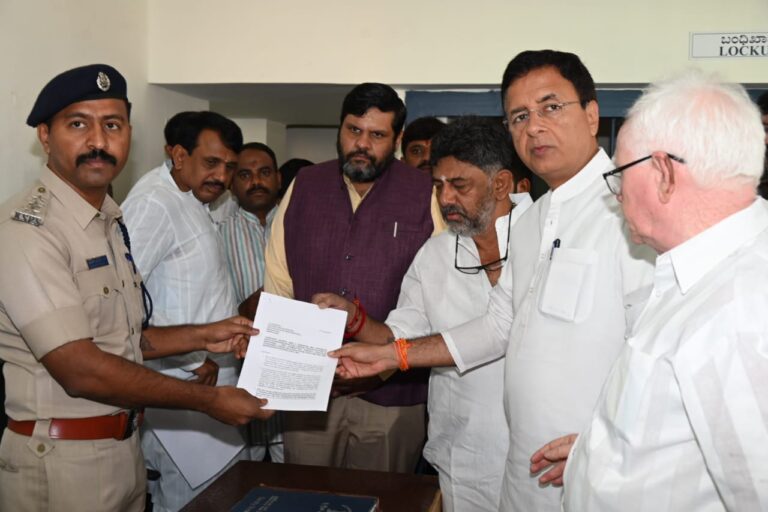 Congress alleges Amit Shah of promoting "hatred" & "maligning" opposition, files police complaint in Bengaluru